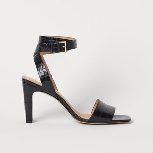 H&M 100% Black Leather Sandals